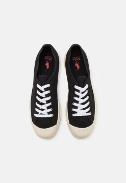 Polo Ralph Lauren ESSENCE LACE UNISEX - Sneakersy Niskie - Black/red -Polo Ralph Lauren 298e17df099d40f1b6070a25ef68bc16