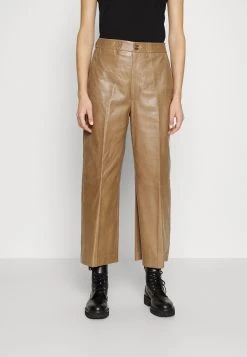 Polo Ralph Lauren CROPPED FLAT FRONT - Spodnie Materiałowe - Capetown Beige