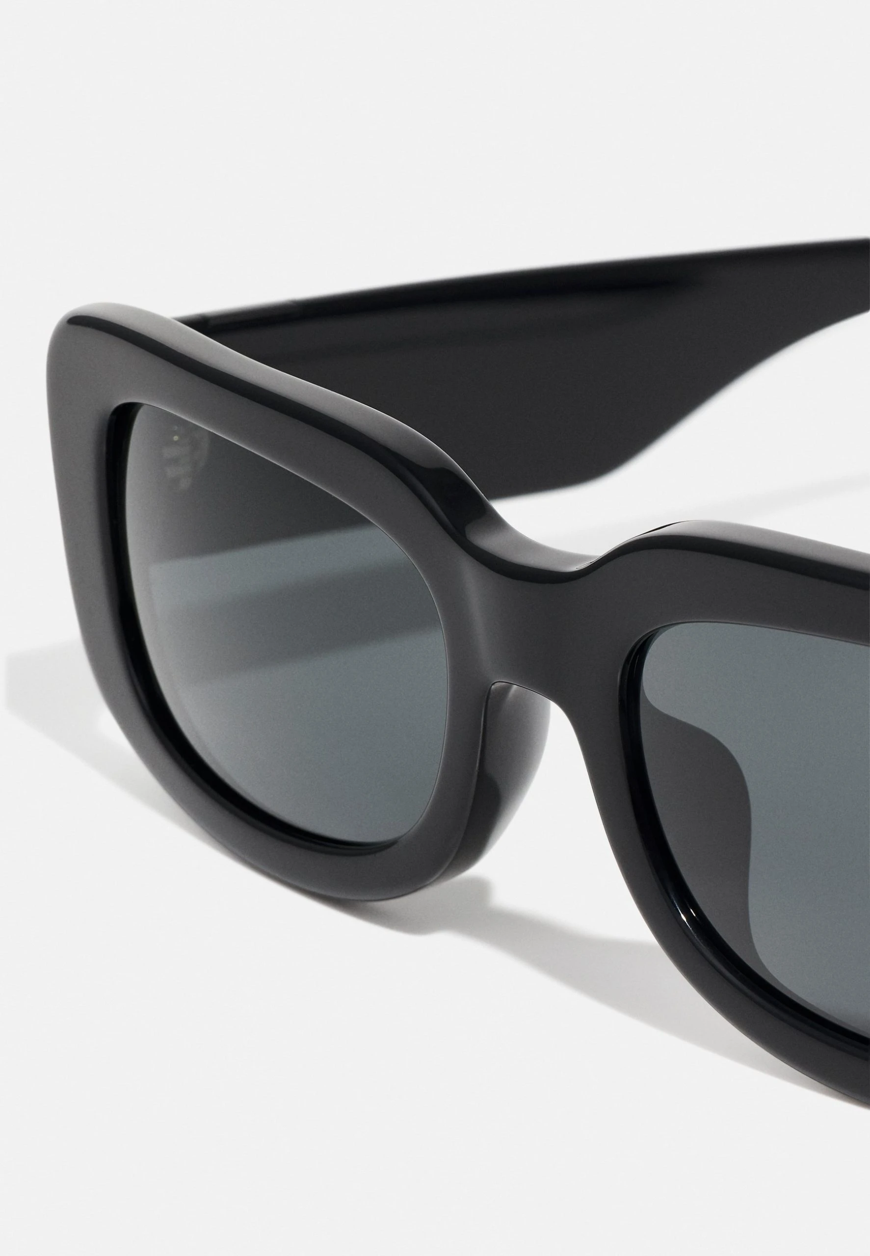 Polo Ralph Lauren UNISEX - Okulary Przeciwsłoneczne - Shiny Black/grey 5 Polo Ralph Lauren UNISEX - Okulary Przeciwsłoneczne - Shiny Black/grey - obrazek 3