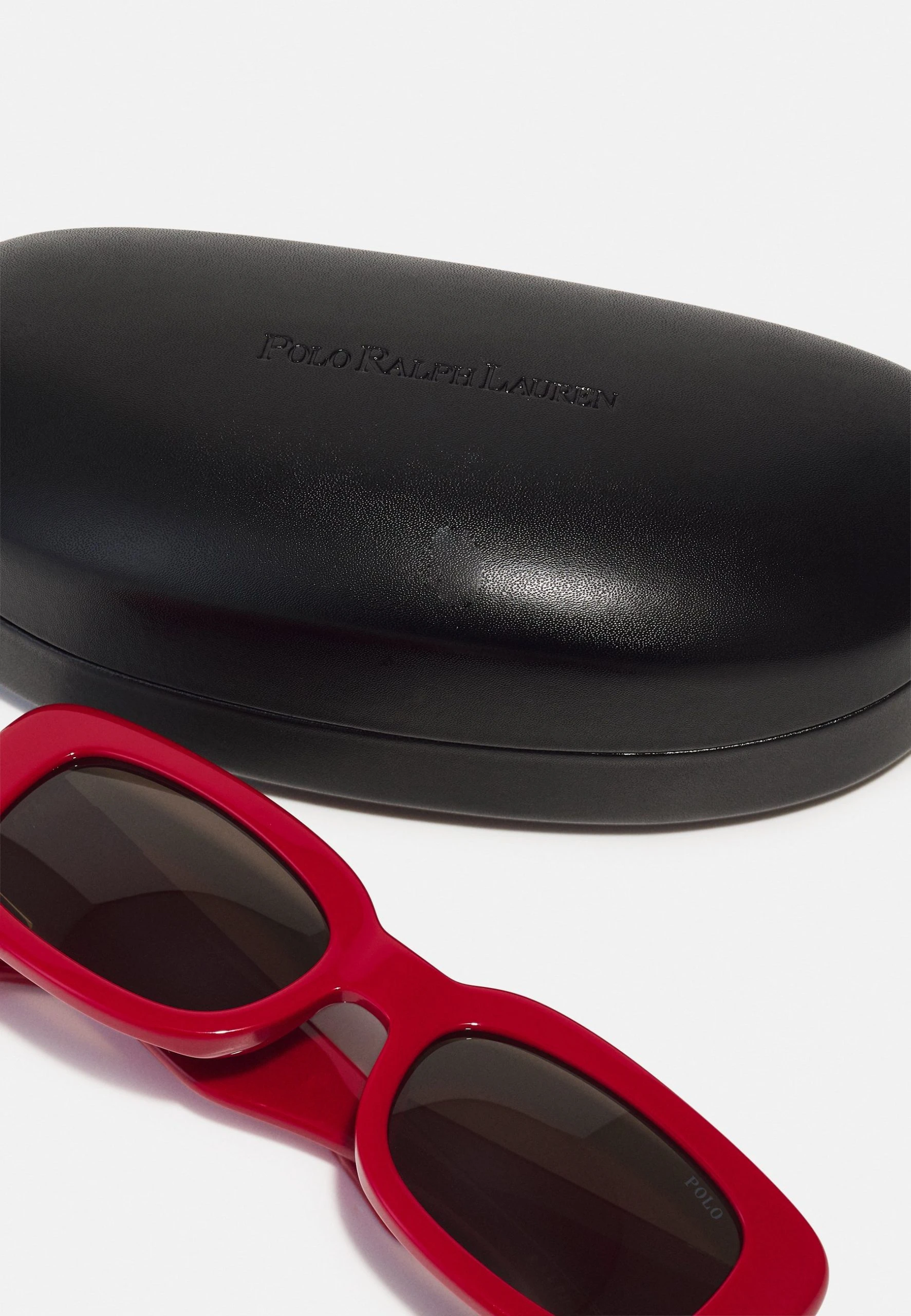 Polo Ralph Lauren UNISEX - Okulary Przeciwsłoneczne - Shiny Dark Red/dark Green 5 Polo Ralph Lauren UNISEX - Okulary Przeciwsłoneczne - Shiny Dark Red/dark Green - obrazek 3