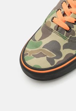 Polo Ralph Lauren KEATON LACE UNISEX - Sneakersy Niskie - Frog -Polo Ralph Lauren 706659a9dc9f42d892f07b2e5606b67d