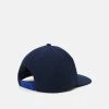 Polo Ralph Lauren FLAT BILL HAT UNISEX - Czapka Z Daszkiem - Newport Navy 1 Polo Ralph Lauren FLAT BILL HAT UNISEX - Czapka Z Daszkiem - Newport Navy -Polo Ralph Lauren 8a6f5d02a5284900924e323cbbe251a0