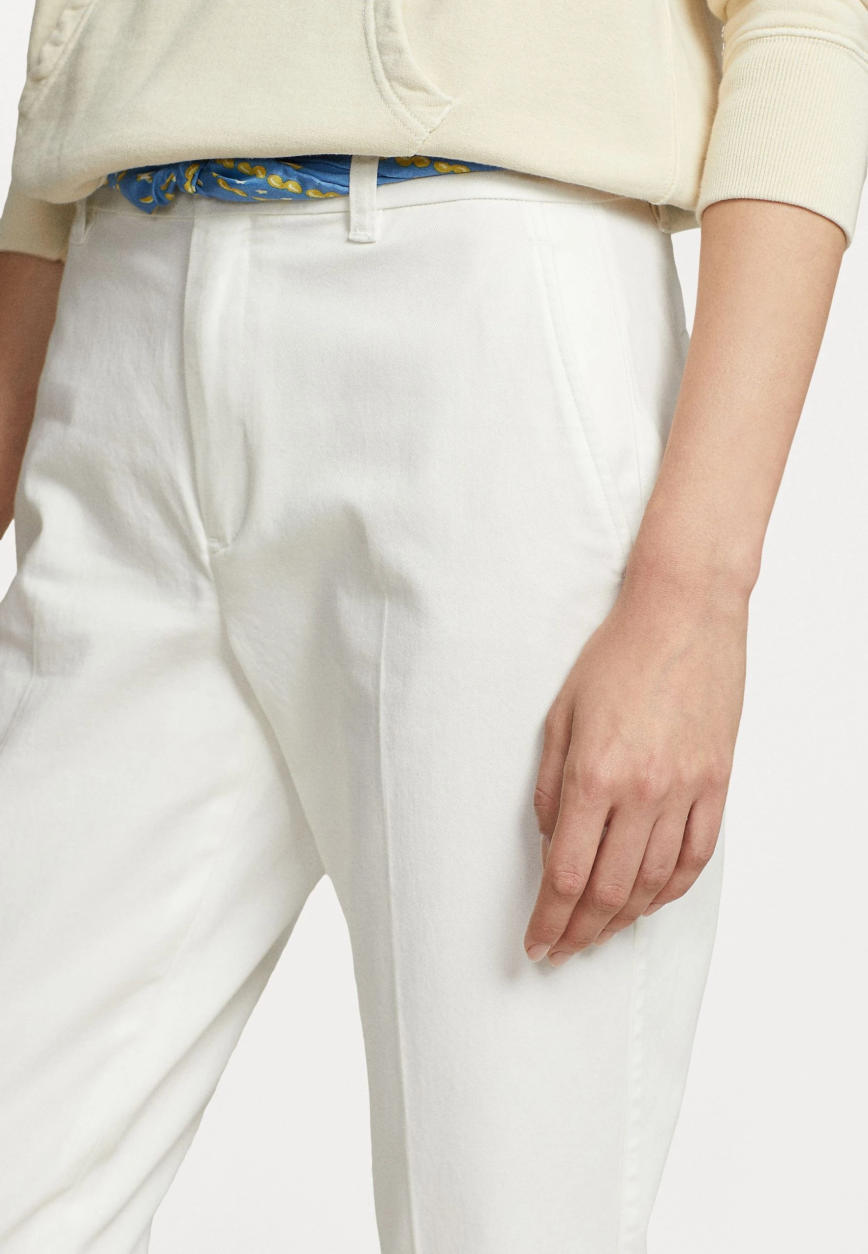 Polo Ralph Lauren ANKLE FLAT FRONT - Chinosy - Warm White 7 Polo Ralph Lauren ANKLE FLAT FRONT - Chinosy - Warm White - obrazek 5