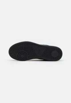 Polo Ralph Lauren HERITAGE COURT - Sneakersy Niskie - Black -Polo Ralph Lauren a1c29acd874945d09c5eb36dd1741686