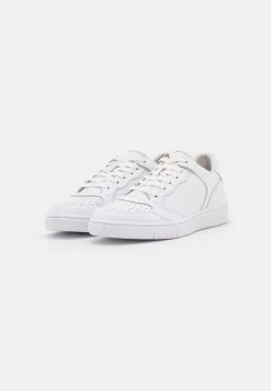 Polo Ralph Lauren POLO LUX UNISEX - Sneakersy Niskie - White 9 Polo Ralph Lauren POLO LUX UNISEX - Sneakersy Niskie - White -Polo Ralph Lauren a58415ec42964468950a20dedf025c68