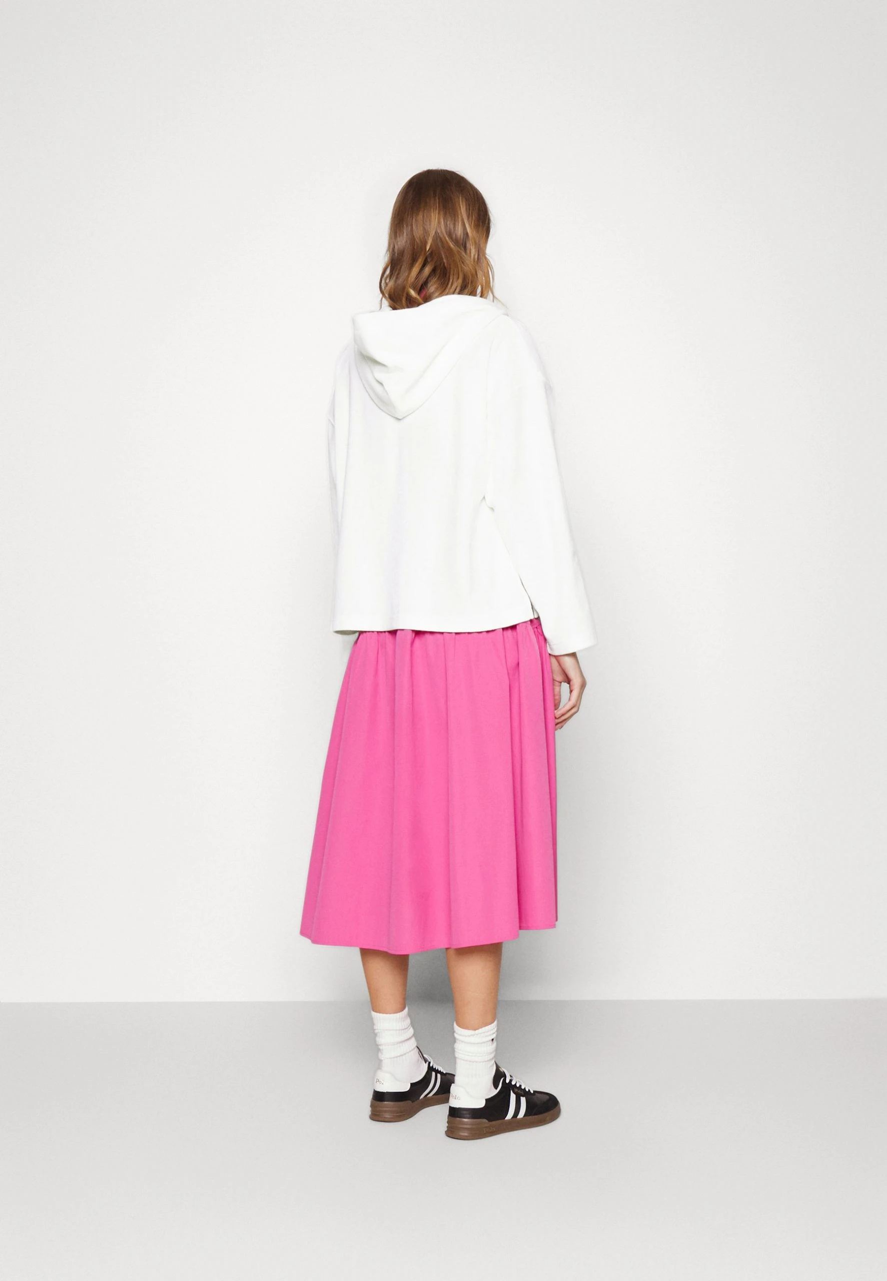 Polo Ralph Lauren TERRY TUNIC-LONG SLEEVE-SWEATSHIRT - Bluza Z Kapturem - Deckwash White 5 Polo Ralph Lauren TERRY TUNIC-LONG SLEEVE-SWEATSHIRT - Bluza Z Kapturem - Deckwash White - obrazek 3