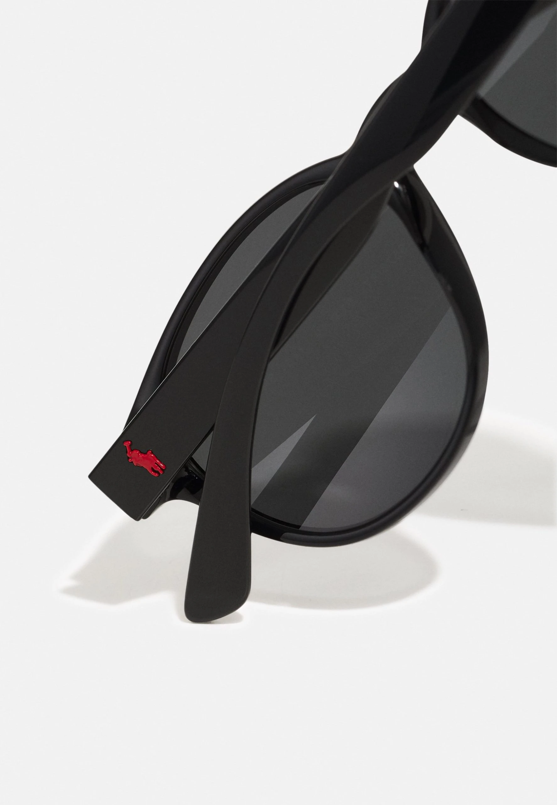 Polo Ralph Lauren UNISEX - Okulary Przeciwsłoneczne - Shiny Black 5 Polo Ralph Lauren UNISEX - Okulary Przeciwsłoneczne - Shiny Black - obrazek 3