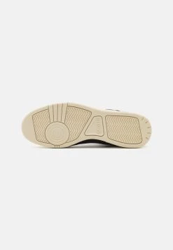 Polo Ralph Lauren Sneakersy Wysokie - Black/white/red 12 Polo Ralph Lauren Sneakersy Wysokie - Black/white/red -Polo Ralph Lauren cbfaeee8acb04451977d773fbcf69178