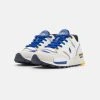 Polo Ralph Lauren TRACKSTR 200 TOP LACE UNISEX - Sneakersy Niskie - White/royal/gold