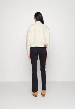 Polo Ralph Lauren UNLINED TRUCKER JACKET - Kurtka Jeansowa - Alsephina Wash 11 Polo Ralph Lauren UNLINED TRUCKER JACKET - Kurtka Jeansowa - Alsephina Wash -Polo Ralph Lauren ff3529389ab2405d968016d8cf8cf447